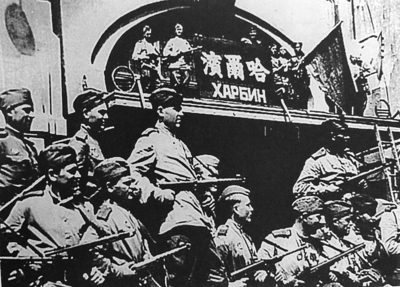 哈爾濱光復(fù)（下） 城市的新生與抗?fàn)幍挠洃?>
</a>
<div   id=